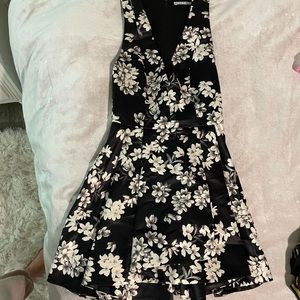 Floral print Alice and Olivia mini dress